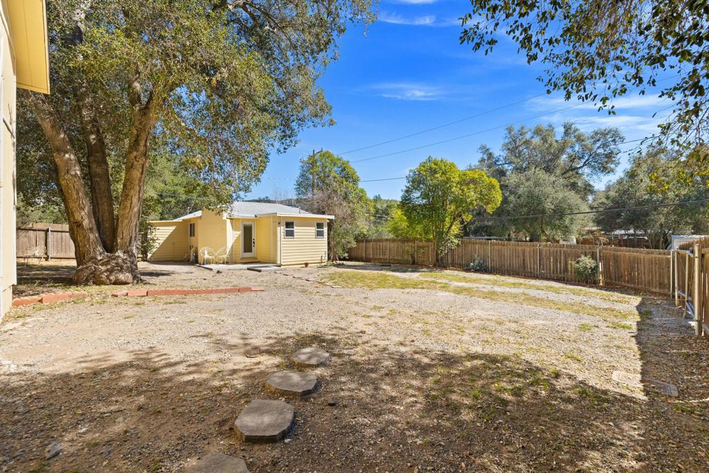 18670 Cryer Drive Property Photo 26