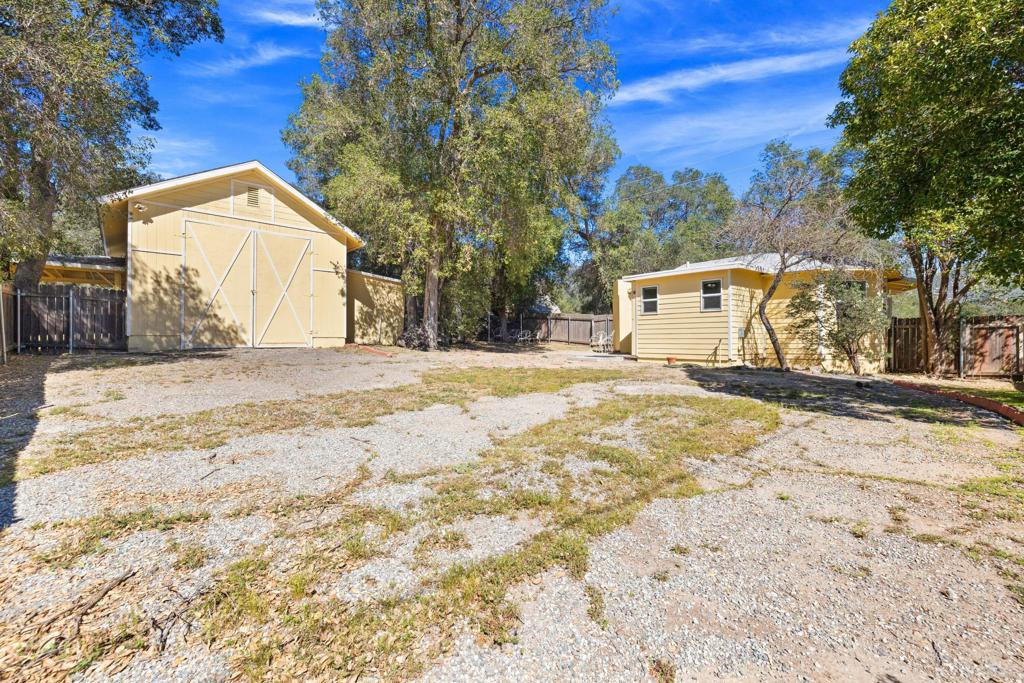 18670 Cryer Drive Property Photo 35