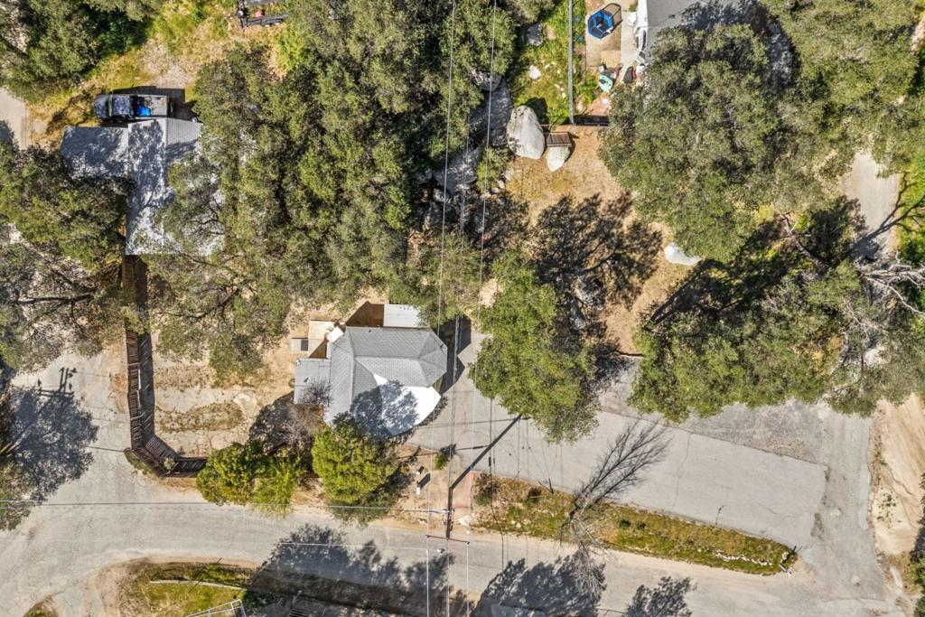 18670 Cryer Drive Property Photo 38