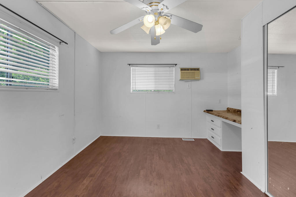 256 Wolf Property Photo 36