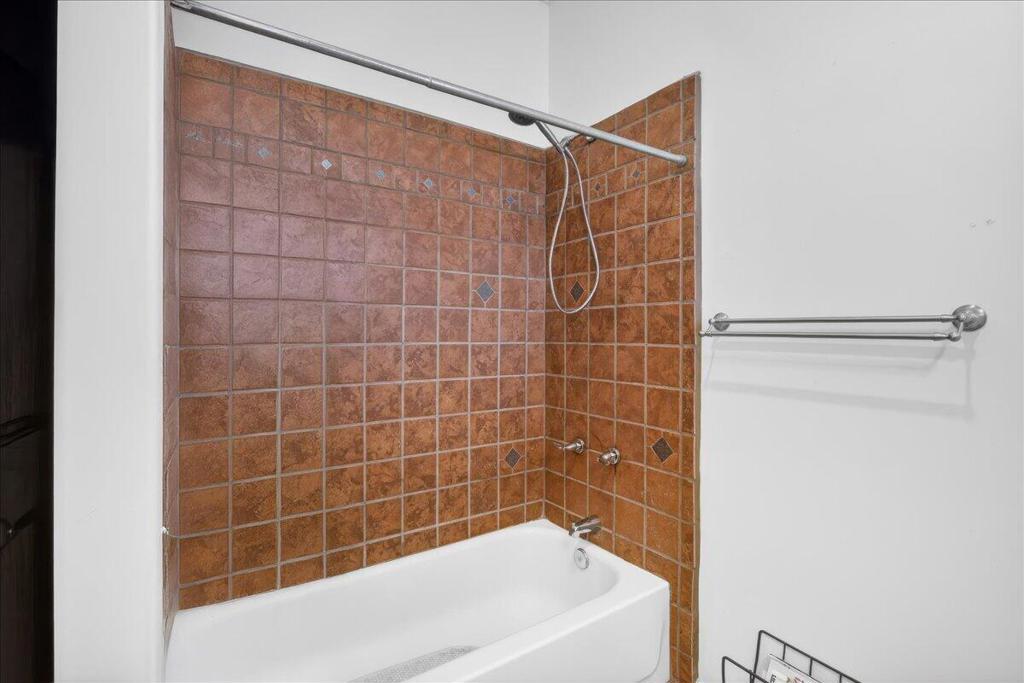 19279 Prickly Pear Trail Property Photo 31