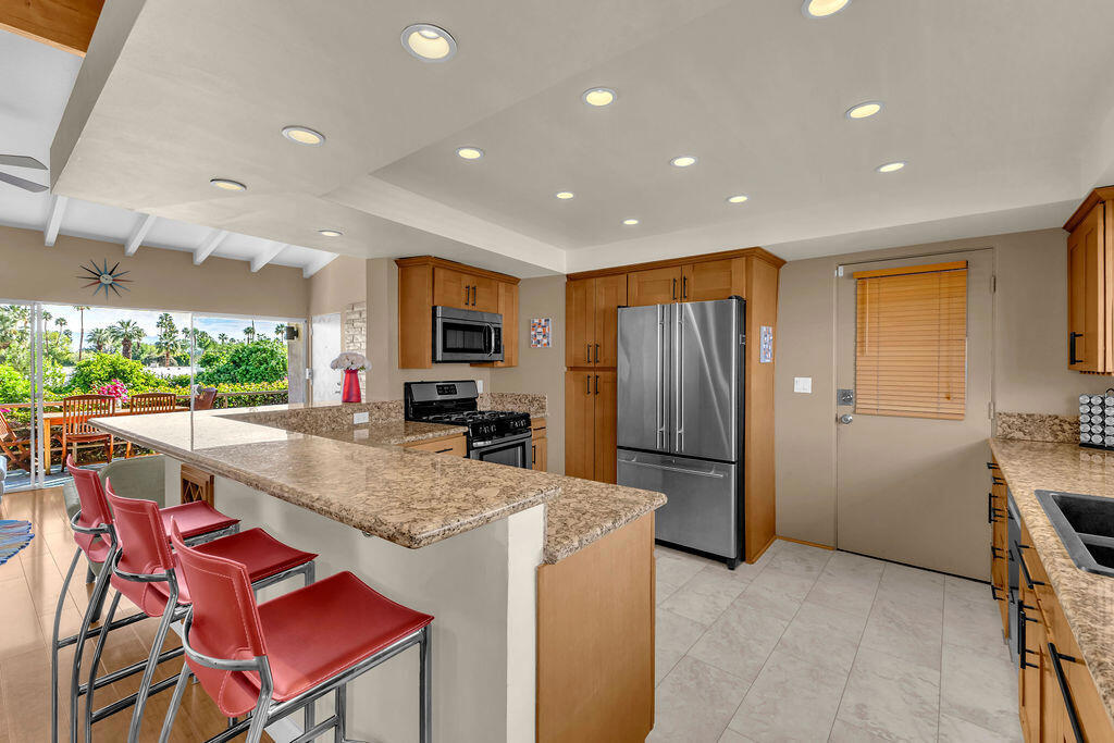 69850 Highway 111 260 Property Photo 1