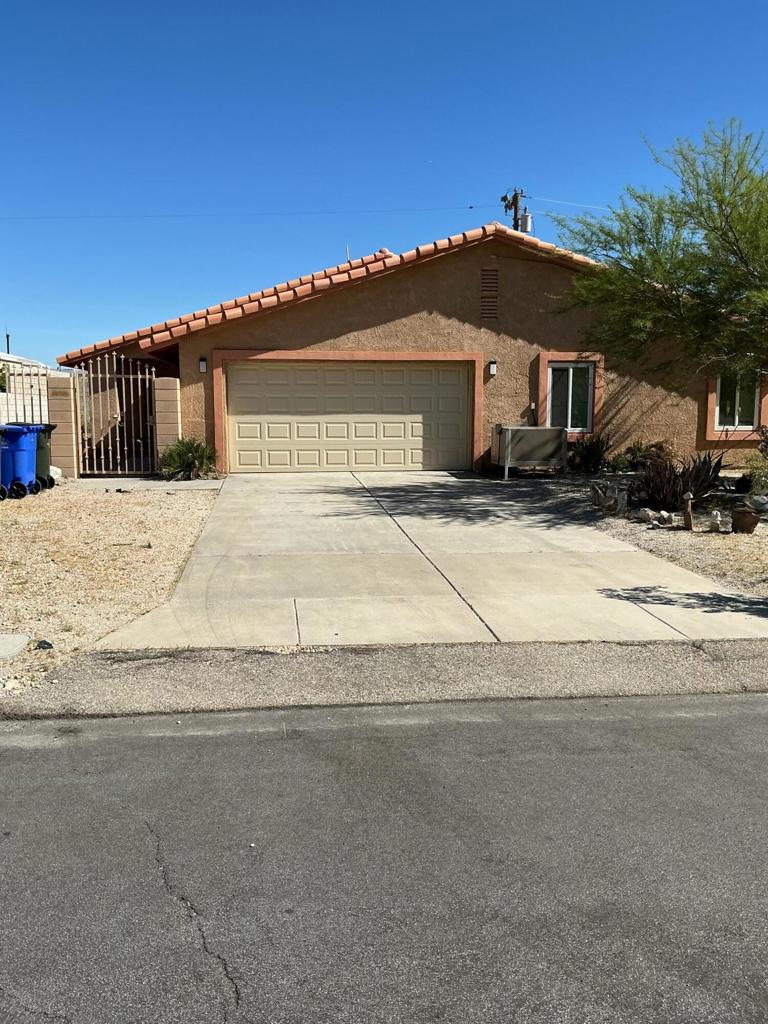 60190 Overture Drive Property Photo 1