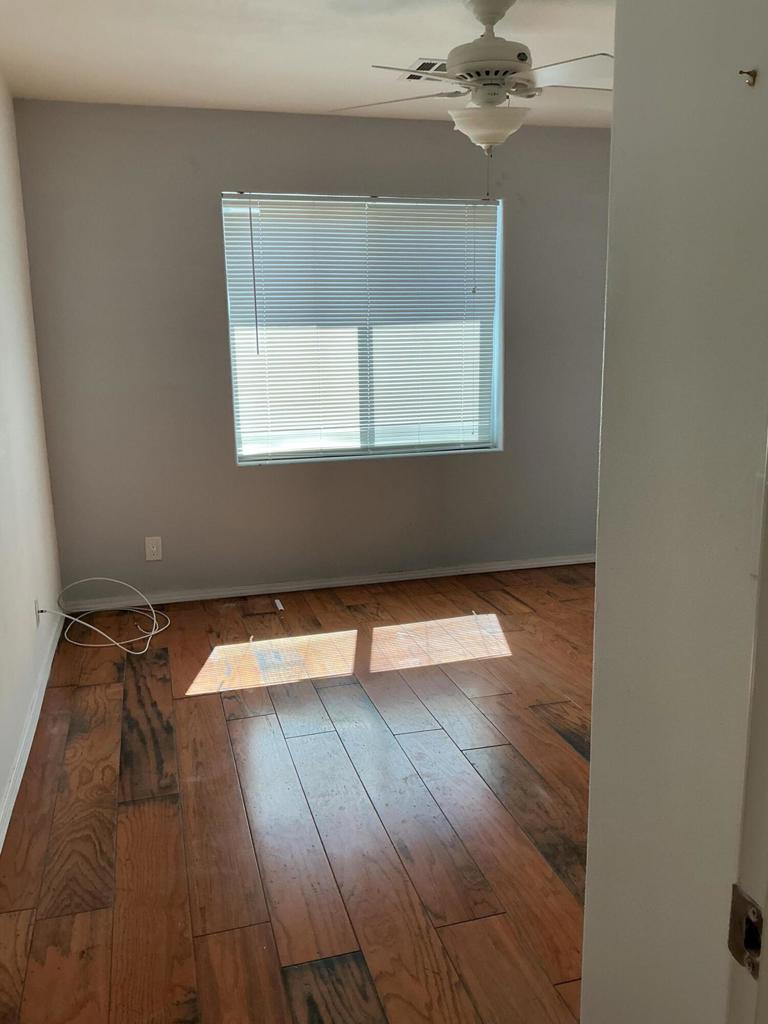 60190 Overture Drive Property Photo 4