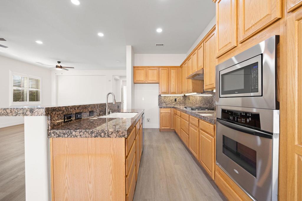 80578 Hoylake Drive Property Photo 12