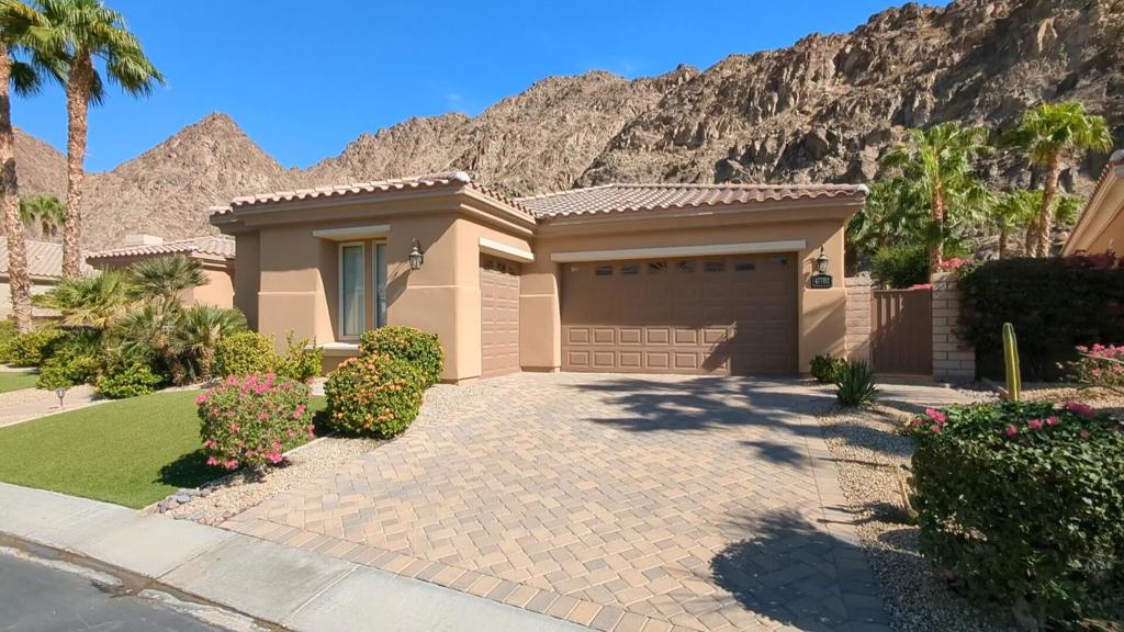 47780 Wind Spirit Drive Property Photo 1