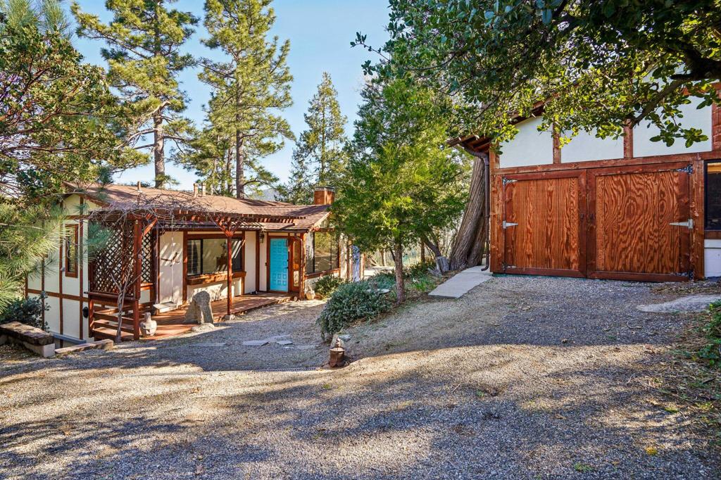 52440 Double View Drive Property Photo