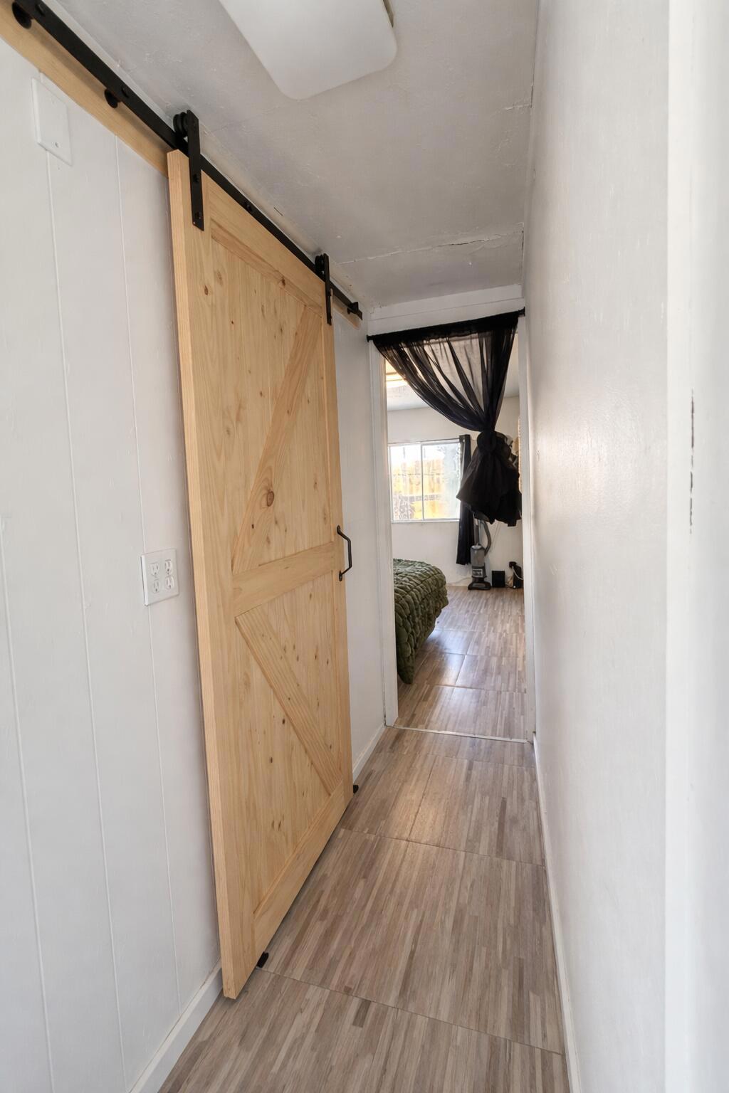 6117 Valley View Street 22 Property Photo 8