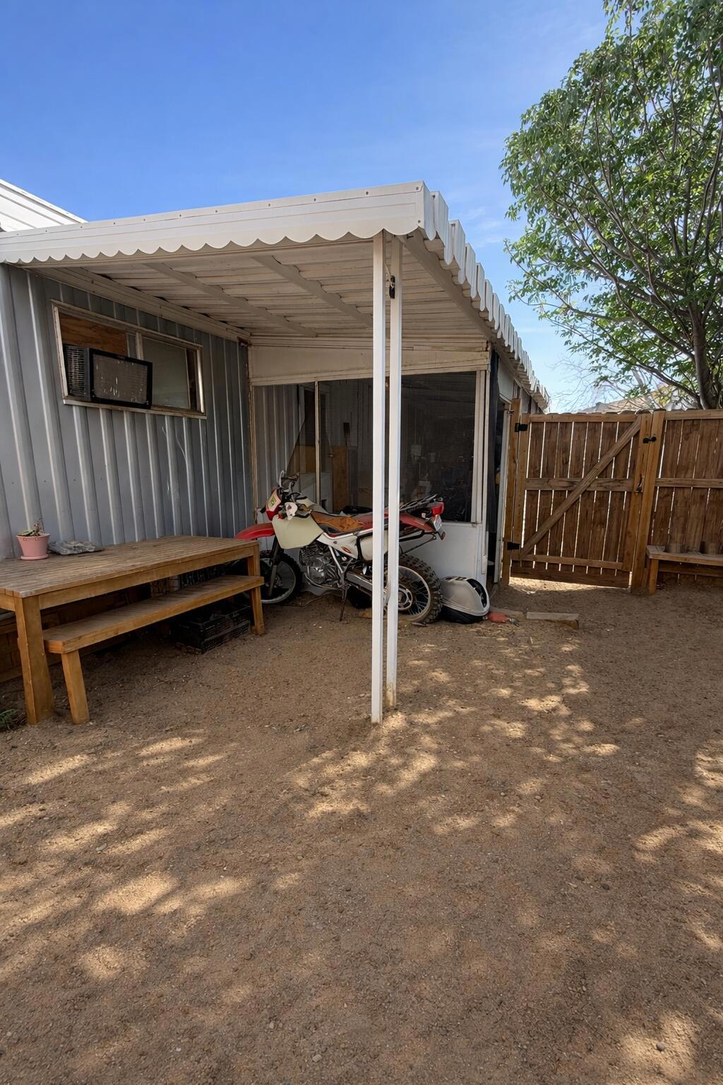 6117 Valley View Street 23 Property Photo 17
