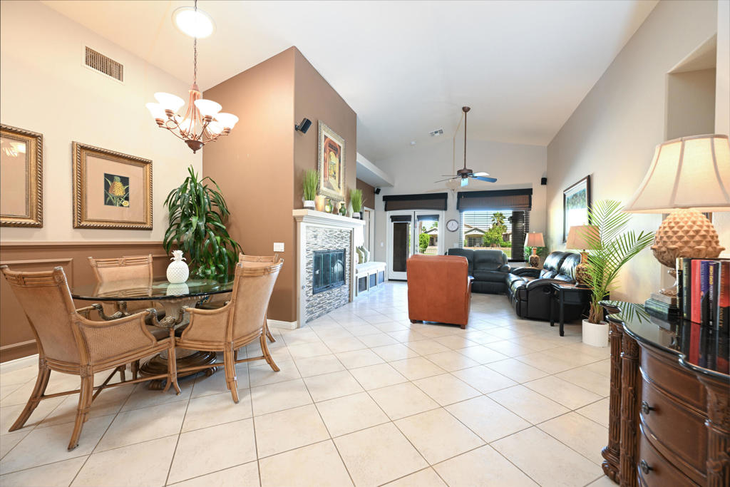 80172 Green Hills Drive Property Photo 6