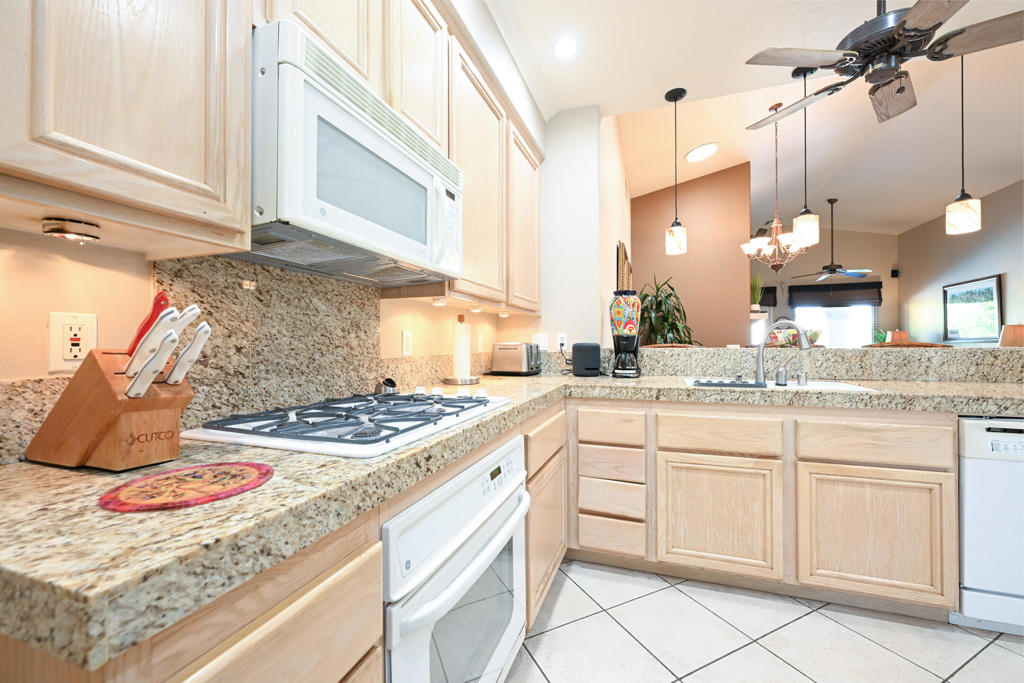 80172 Green Hills Drive Property Photo 10