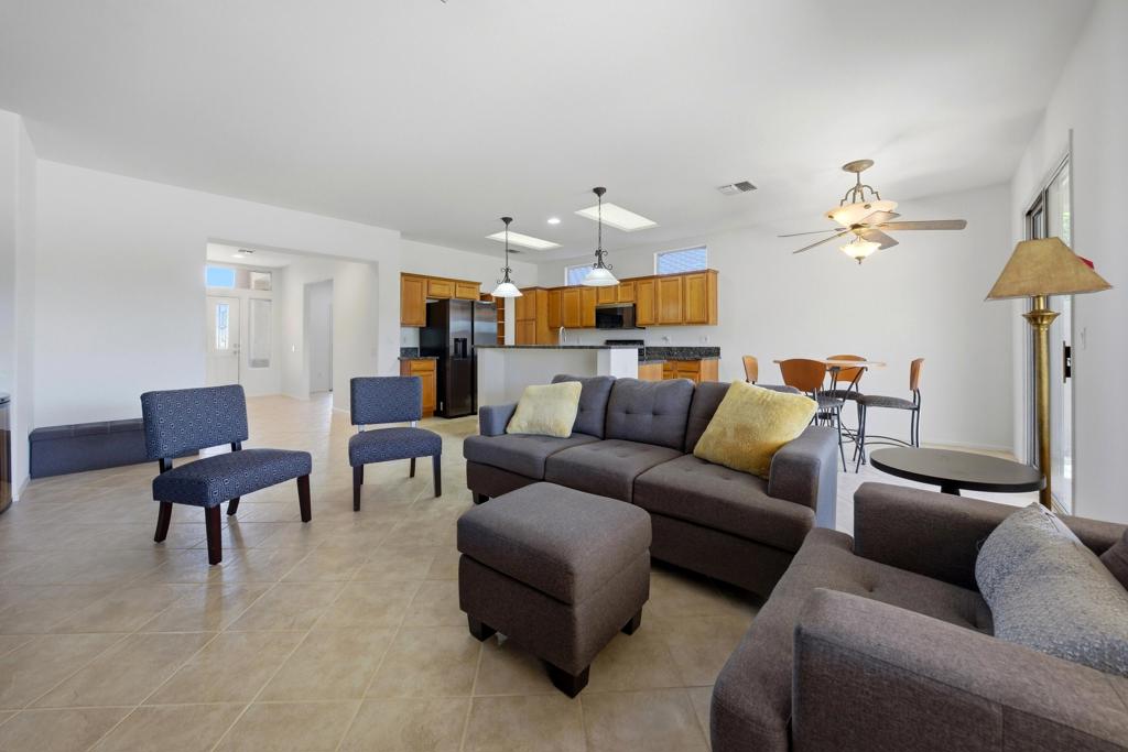 78275 Estancia Drive Property Photo 11