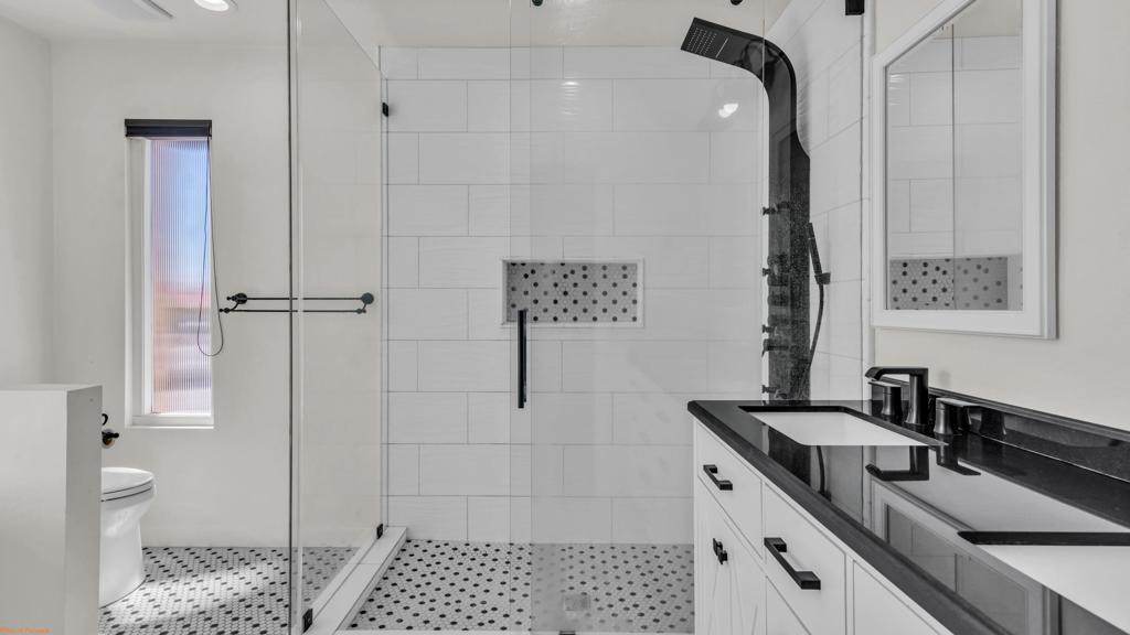 9180 Warwick Drive Property Photo 22