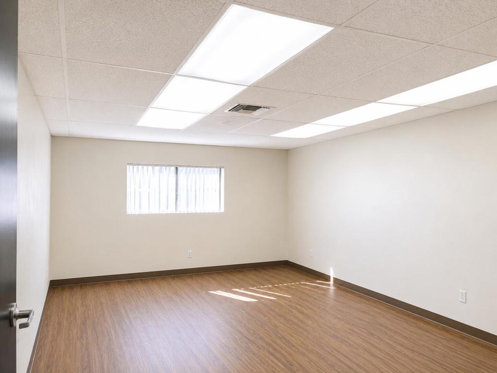 655 Palm Canyon Drive Property Photo 3