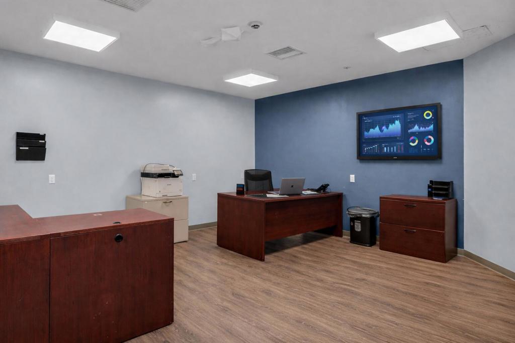 65311 San Jacinto Property Photo 18