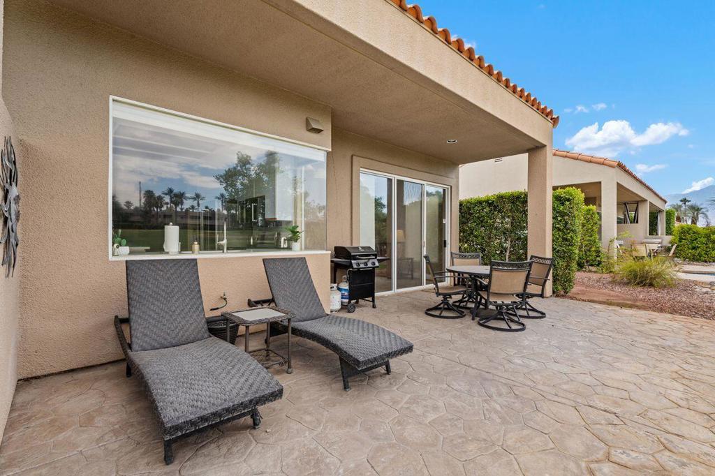 20 Pebble Beach Drive Property Photo 28