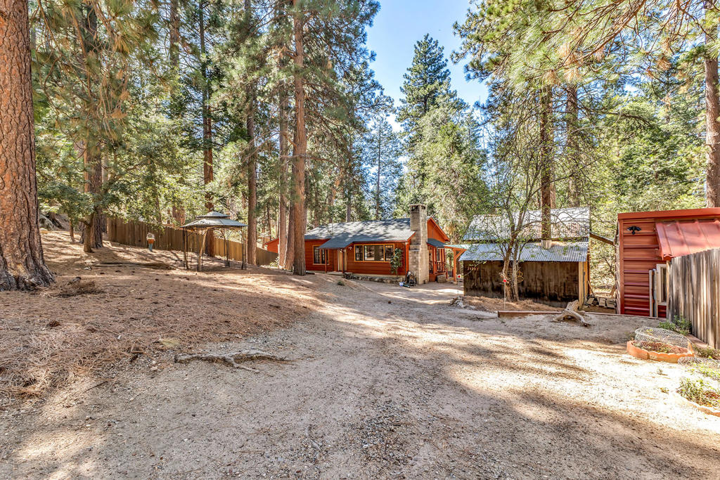 24941 Pine Cove Road Property Photo 2