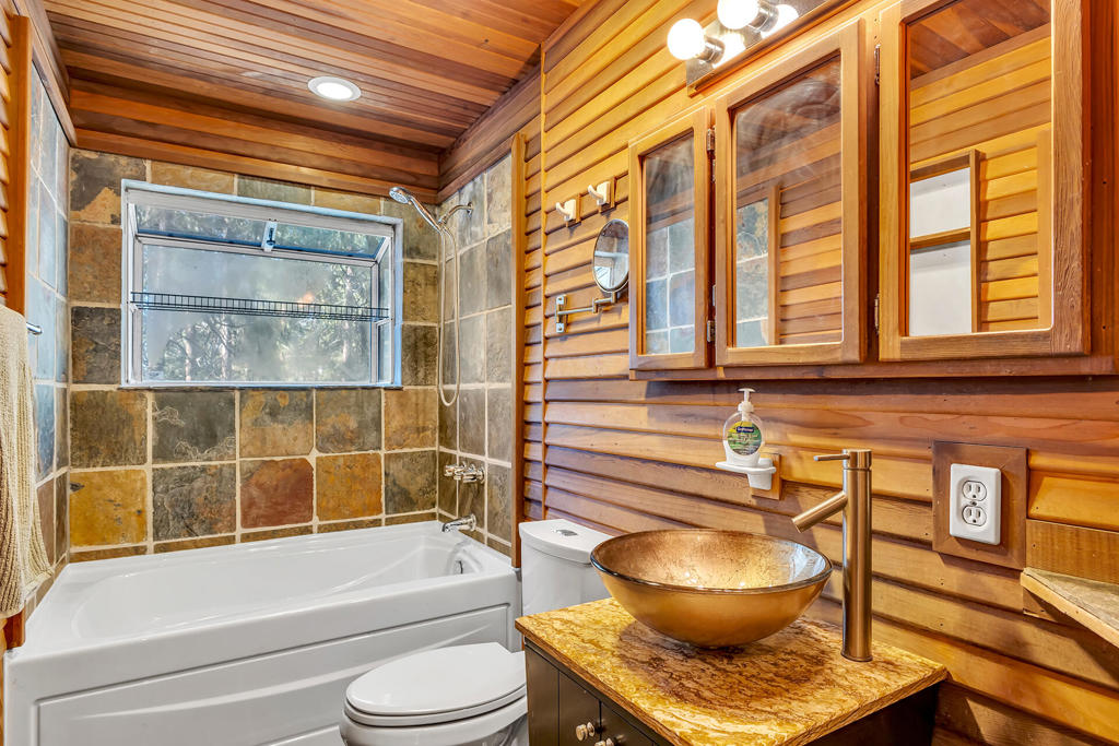 24941 Pine Cove Road Property Photo 16