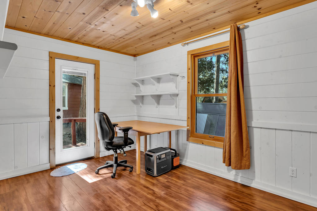 24941 Pine Cove Road Property Photo 17