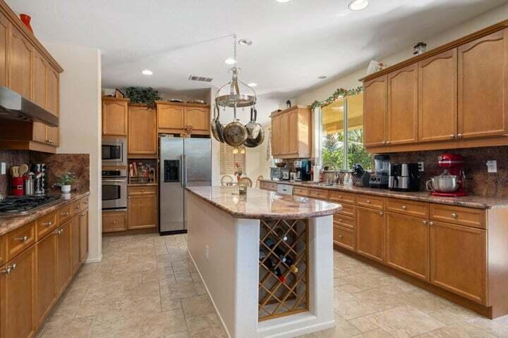 83399 Wagon Road Property Photo 6