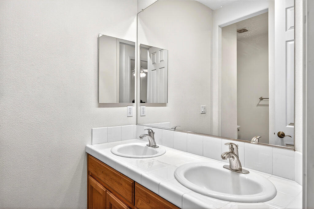 41 Vista Mirage Way Property Photo 16