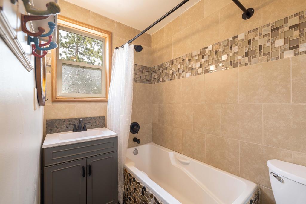40057 Forest Road Property Photo 18