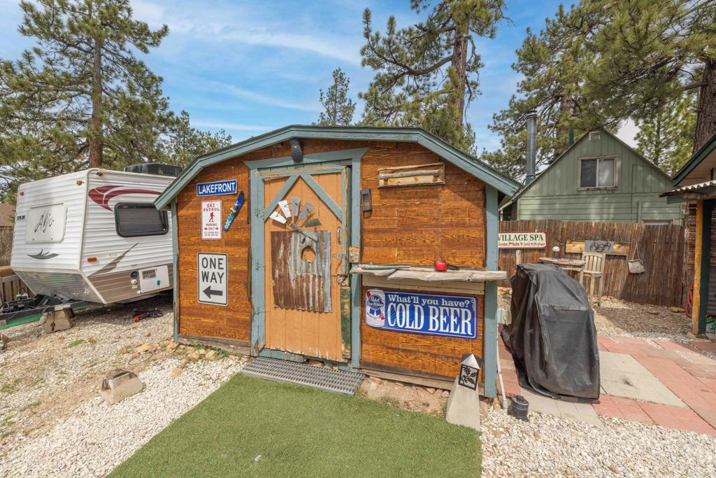 40057 Forest Road Property Photo 21