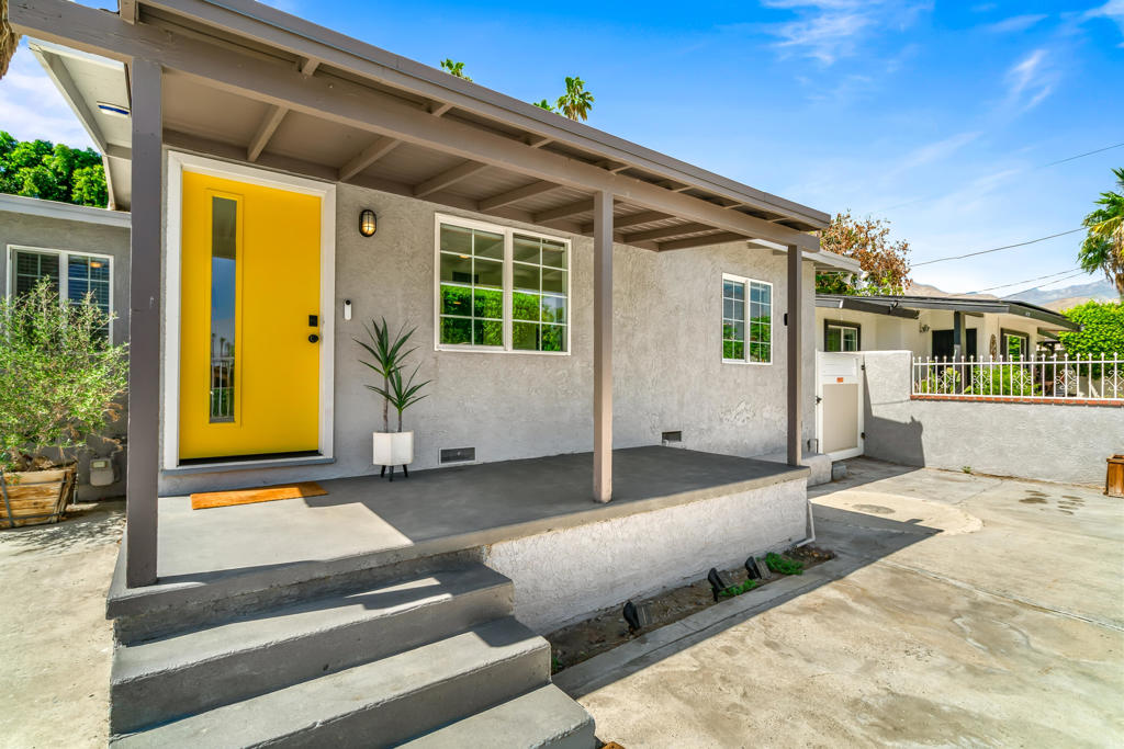 68711 E Street Property Photo 3