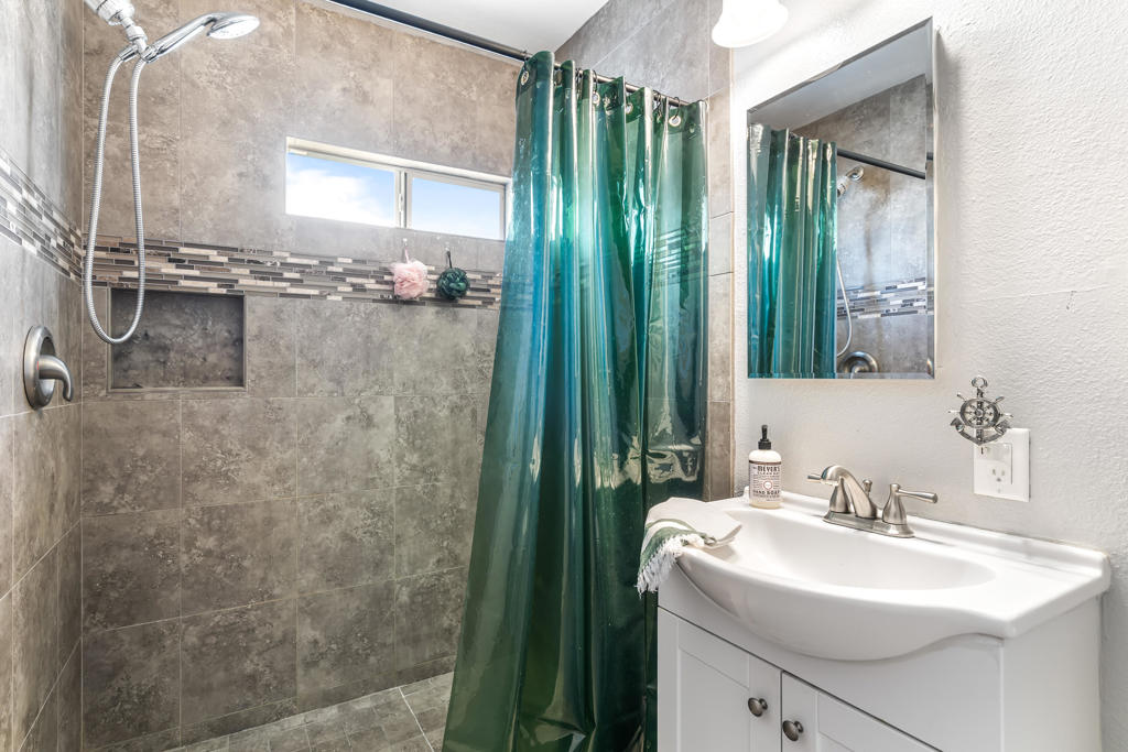 68711 E Street Property Photo 26