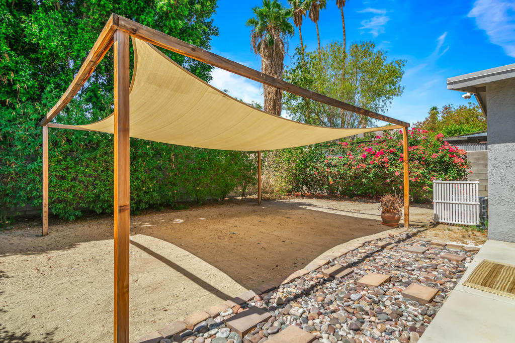 68711 E Street Property Photo 31