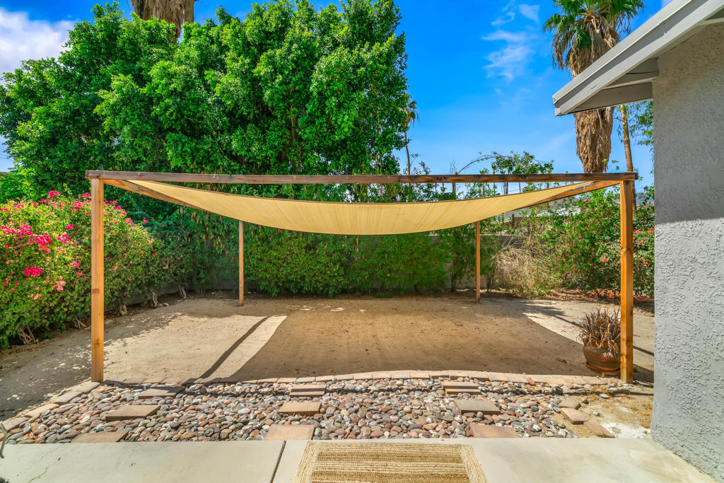 68711 E Street Property Photo 33