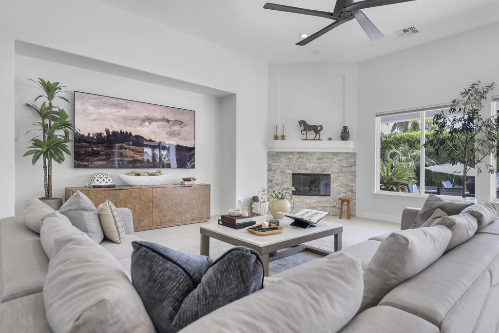 49374 Gila River Street Property Photo 18