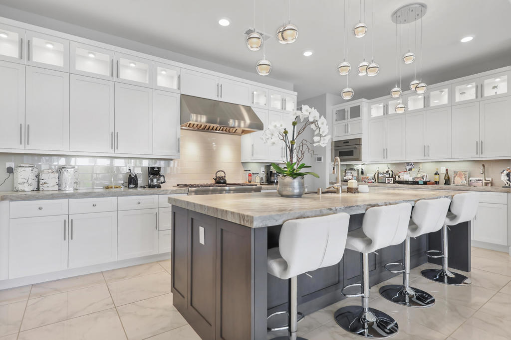 81 695 Thunder Gulch Way Property Photo 8