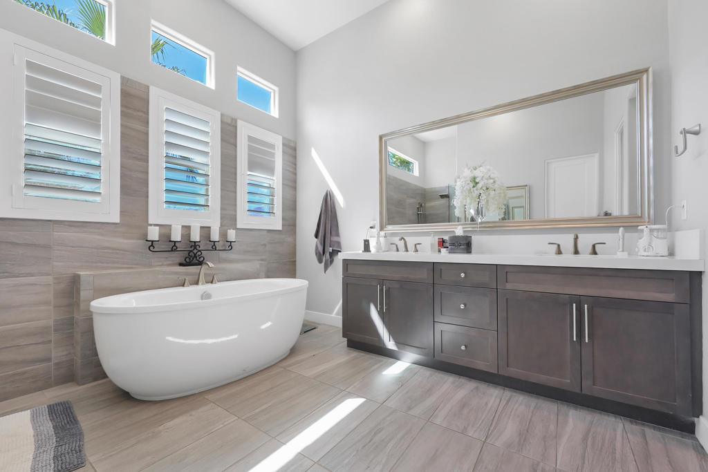 81 695 Thunder Gulch Way Property Photo 16