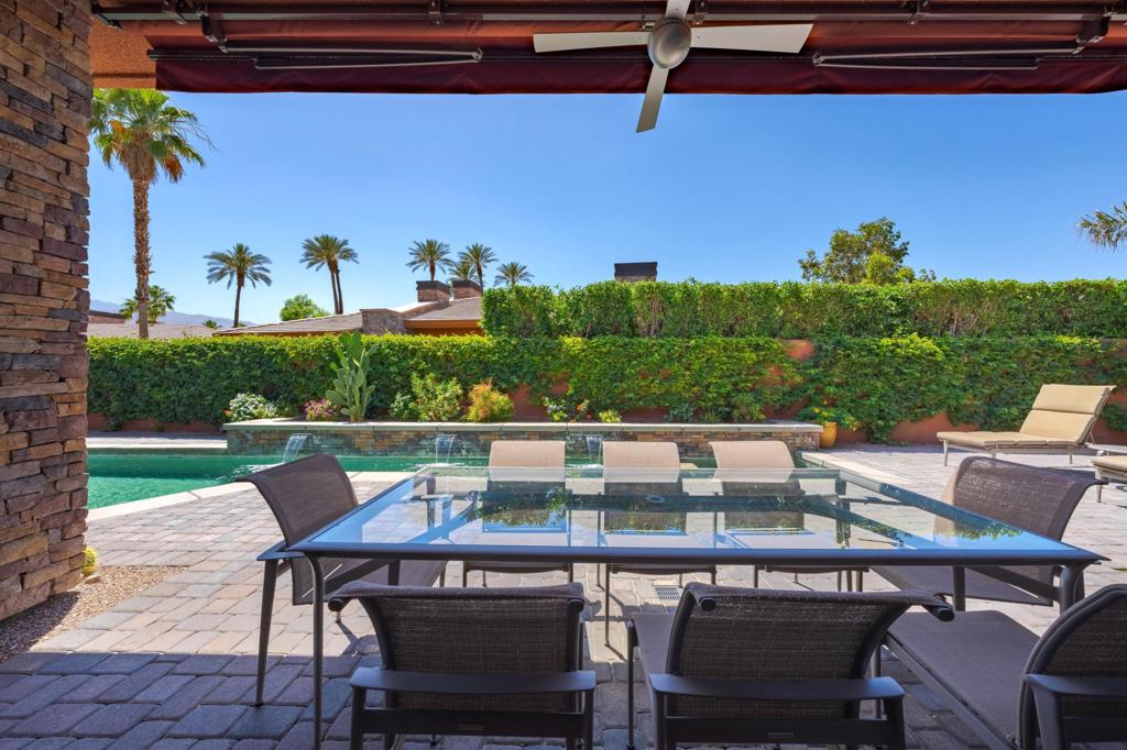 50305 Via Amante Property Photo 10