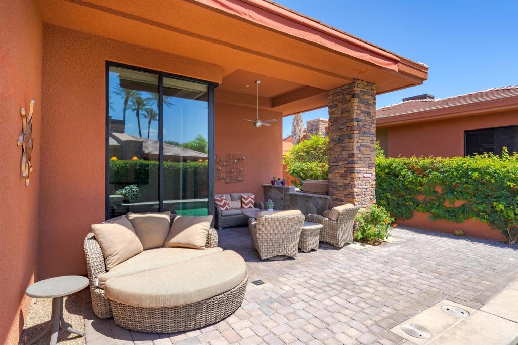 50305 Via Amante Property Photo 17