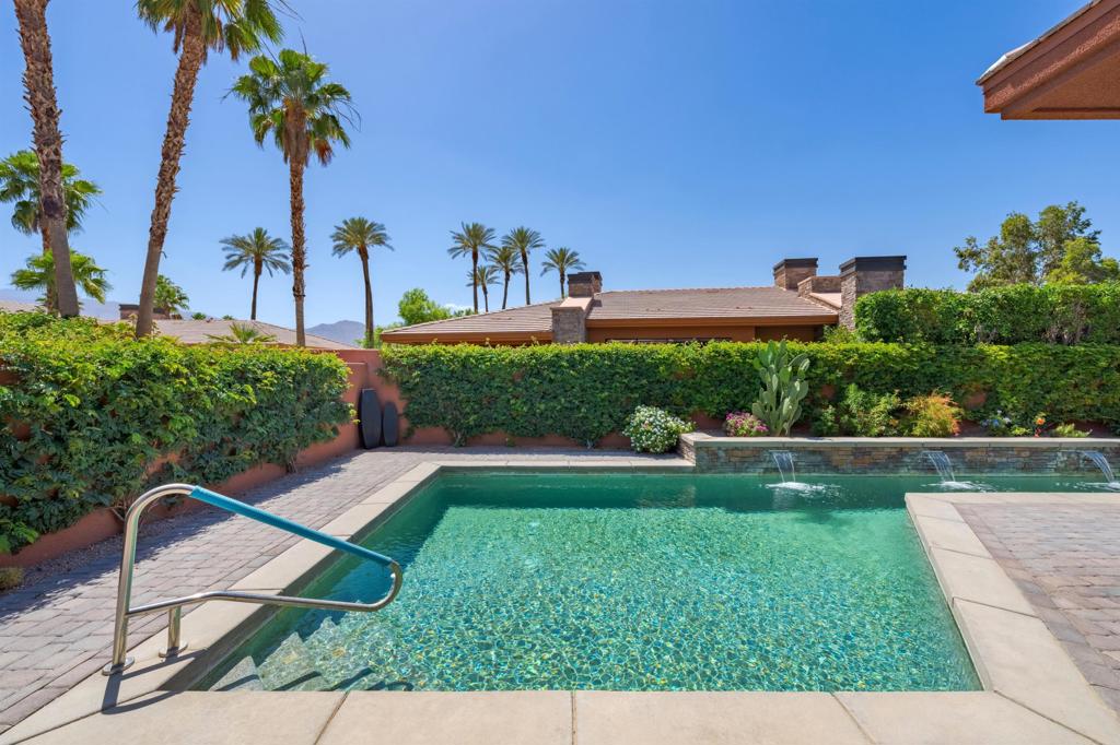 50305 Via Amante Property Photo 18