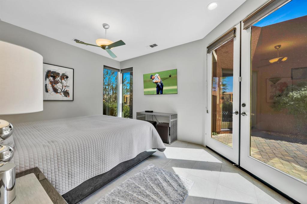 50305 Via Amante Property Photo 30