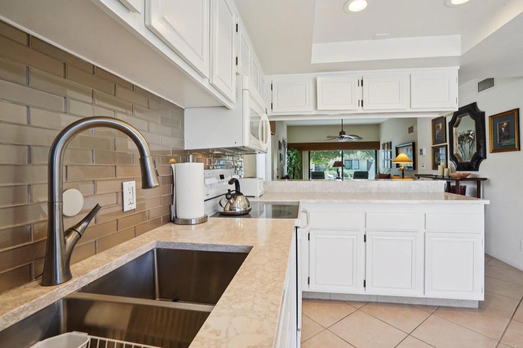 2201 Los Patos Drive Property Photo 15