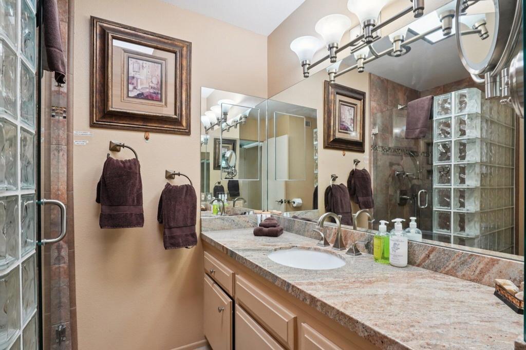2201 Los Patos Drive Property Photo 19
