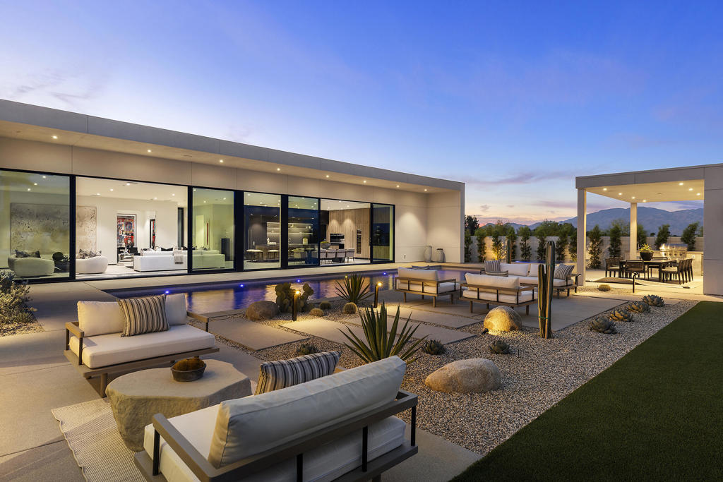 17 Via Linea Property Photo 3
