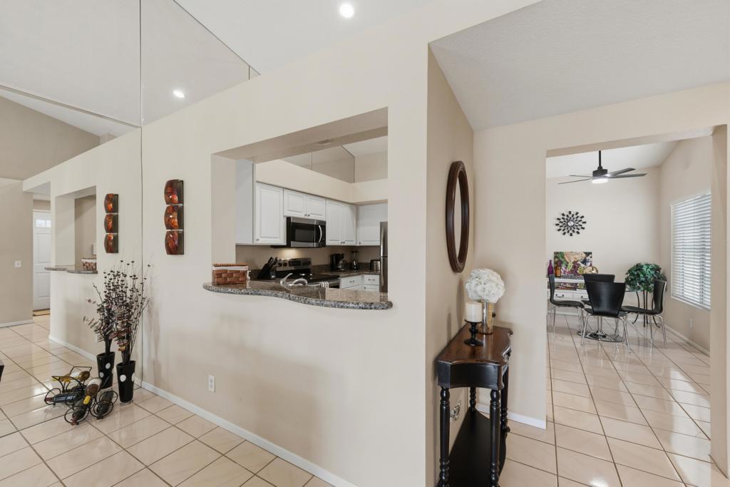 157 Falls Court Property Photo 11