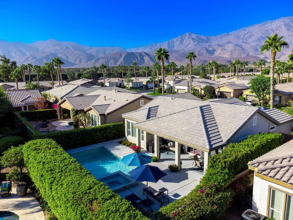 61726 Toro Canyon Way Property Photo 2