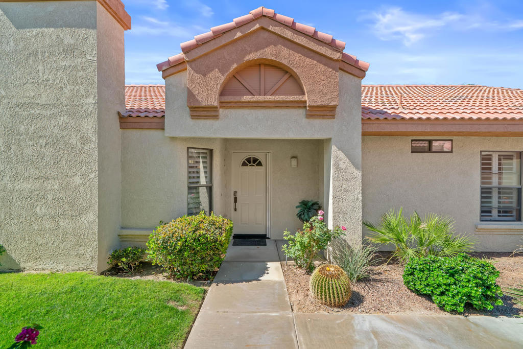 42421 Liolios Drive Property Photo 4