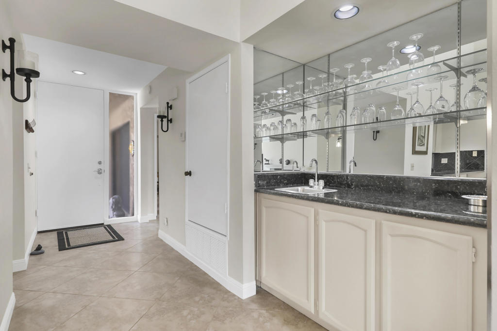 78480 Montego Bay Circle Property Photo 4