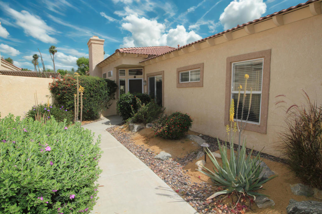34 Vistara Drive Property Photo 2