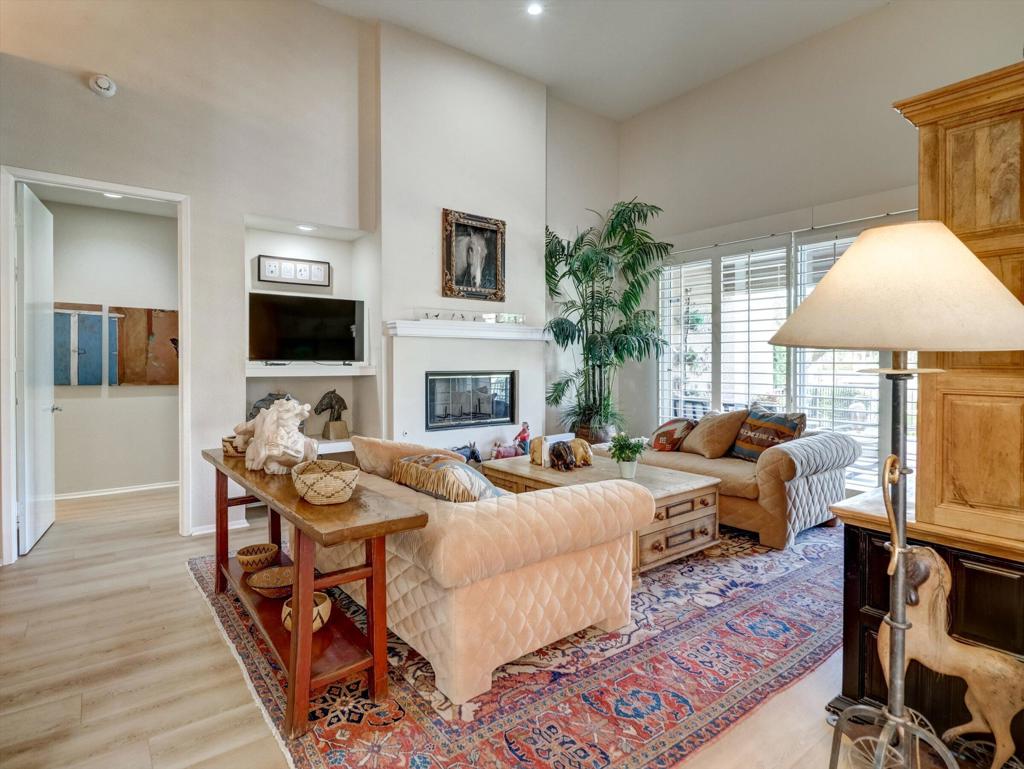19 Lake Shore Drive Property Photo 18