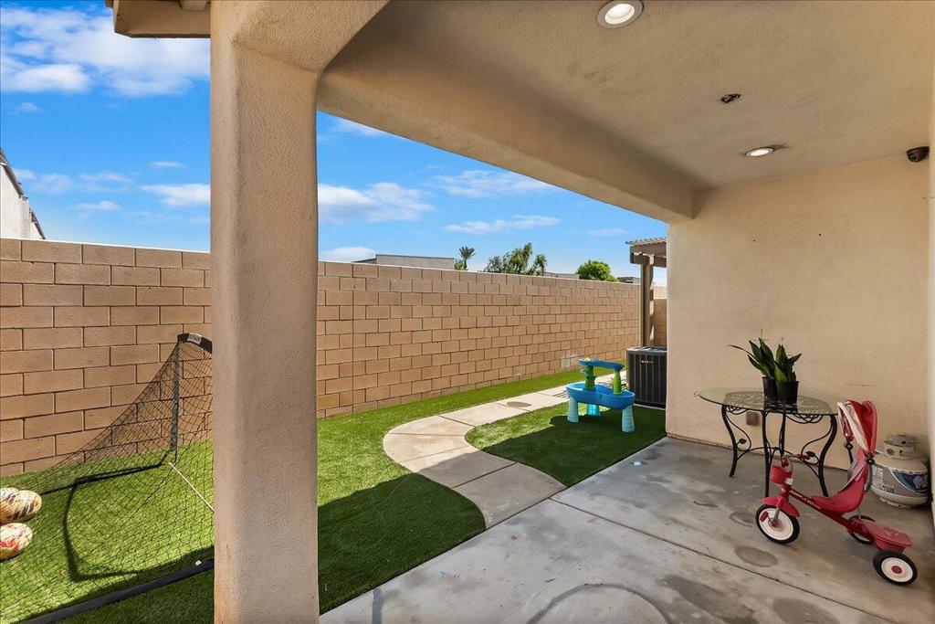 82930 Corte Lucia Property Photo 23