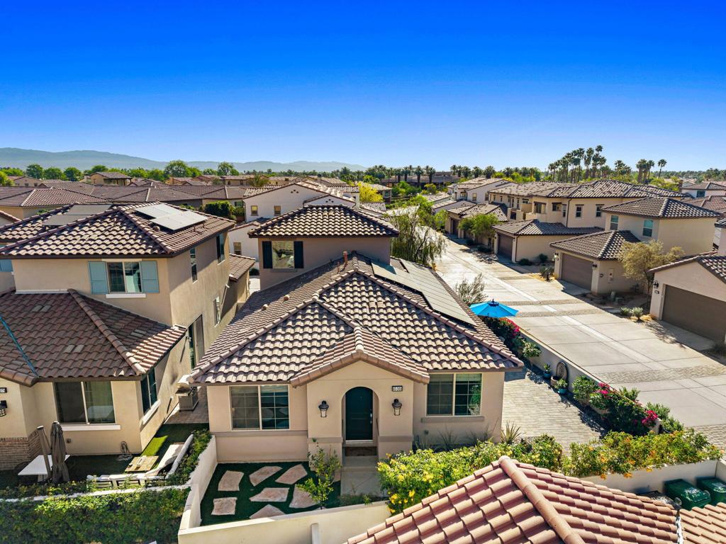 80368 Whisper Rock Way Property Photo 7