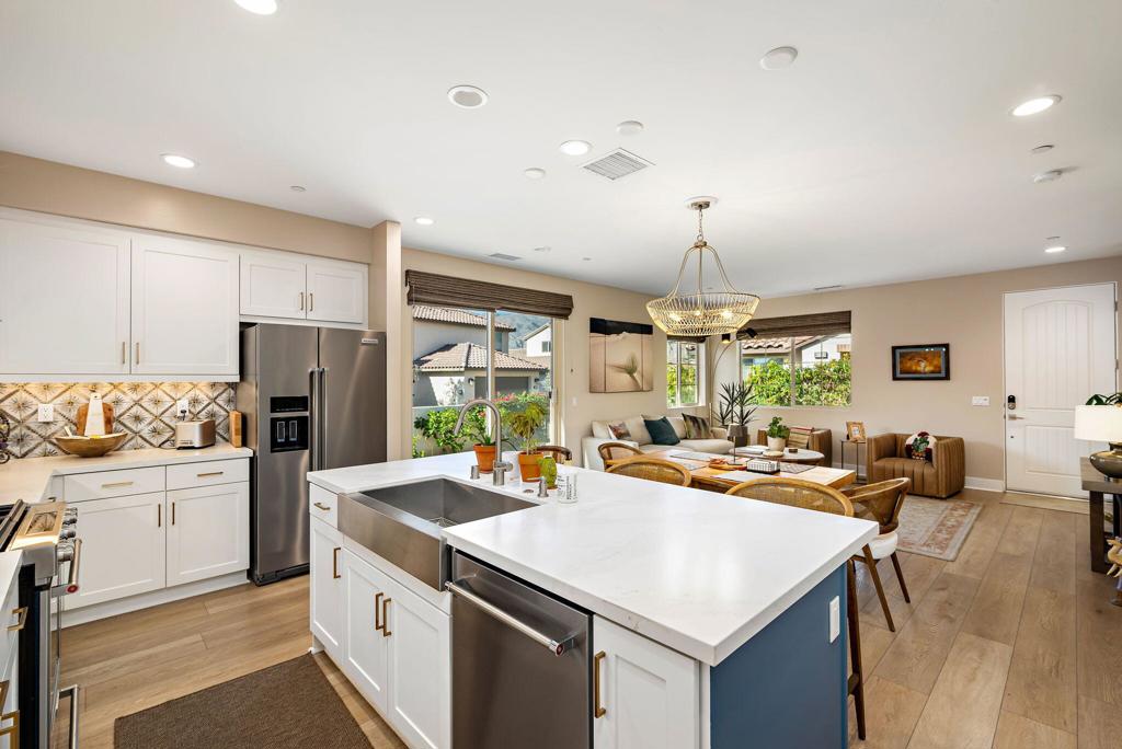 80368 Whisper Rock Way Property Photo 32